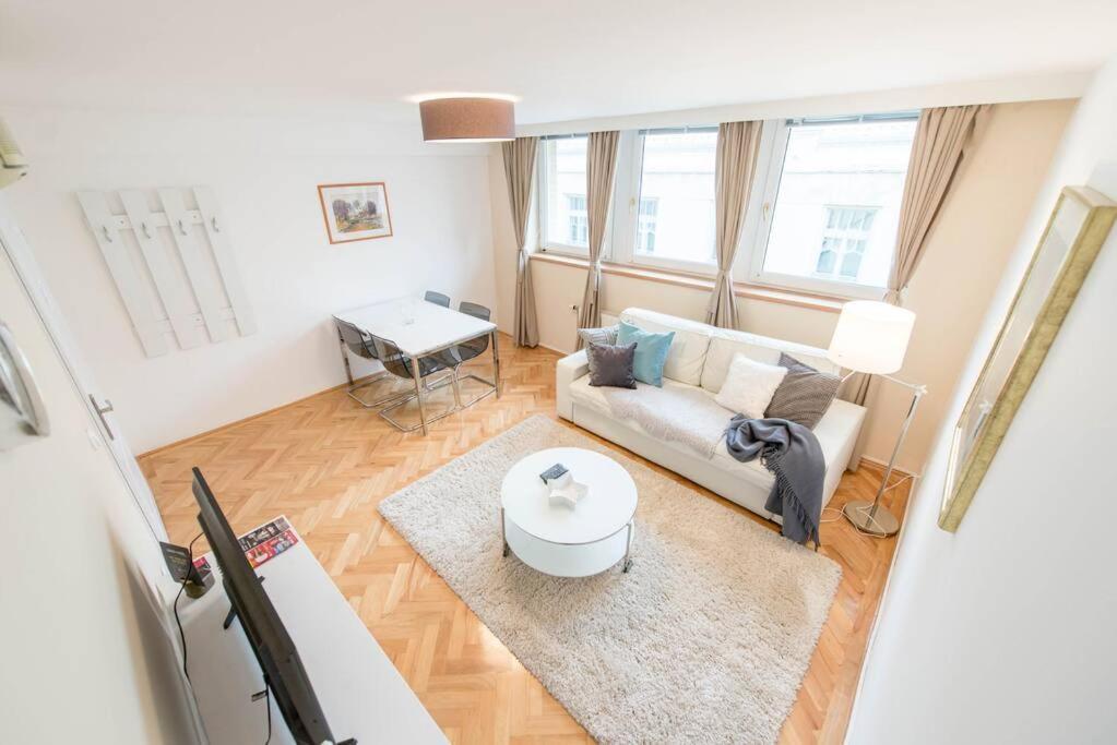 Venus Apartments - Renate Budapeşte Dış mekan fotoğraf